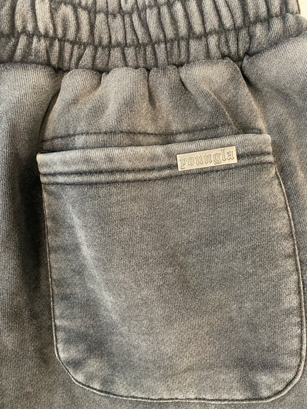 Youngla Batman Washed Gray Cargo Sweatpants with Side Pockets - Picture 8 of 9